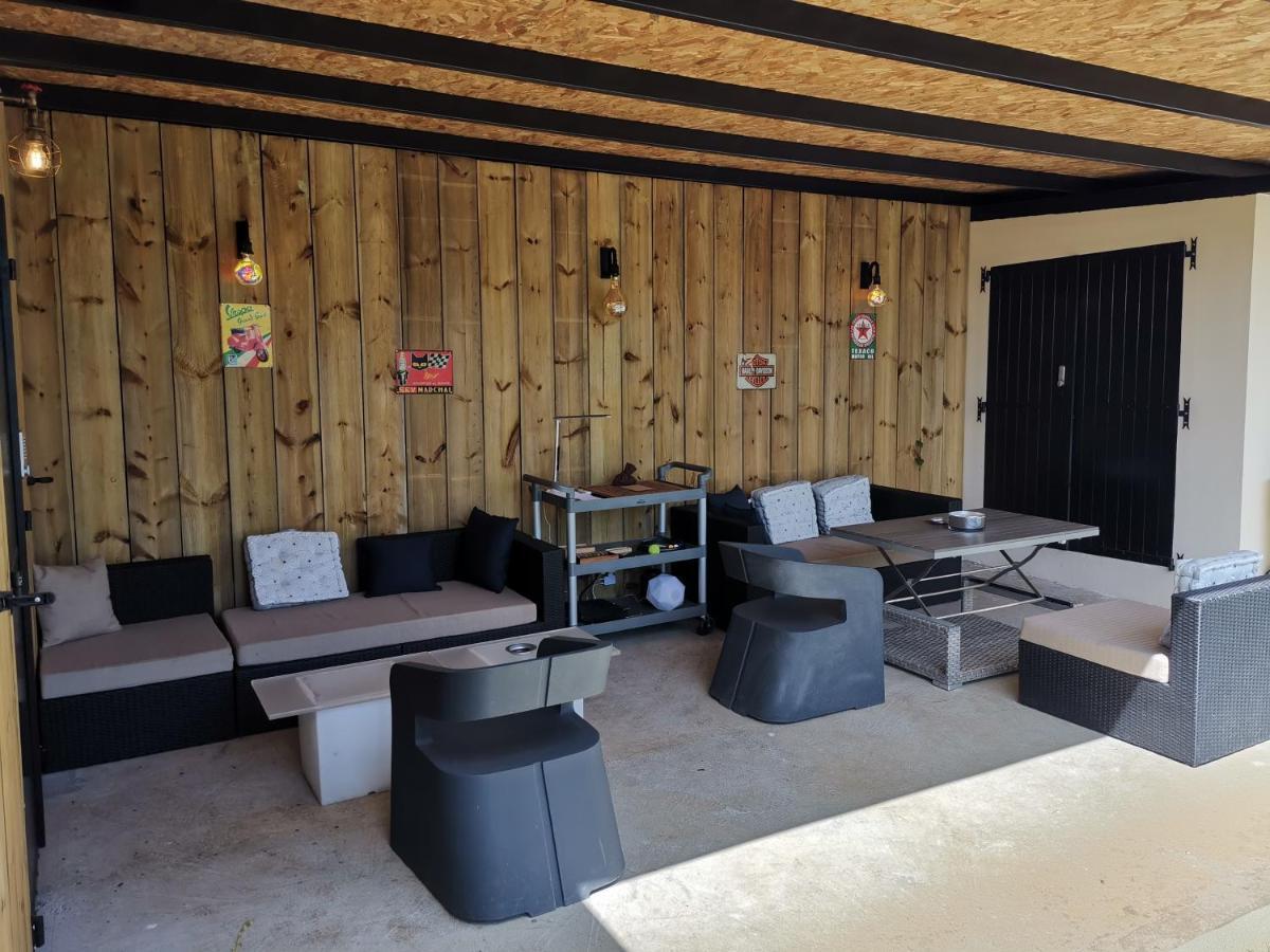 Hostal 170 Room 15 Service Appartement Le Tampon Ngoại thất bức ảnh