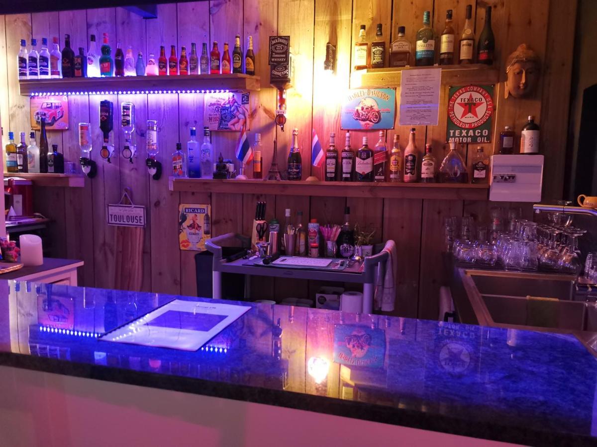 Hostal 170 Room 15 Service Appartement Le Tampon Ngoại thất bức ảnh